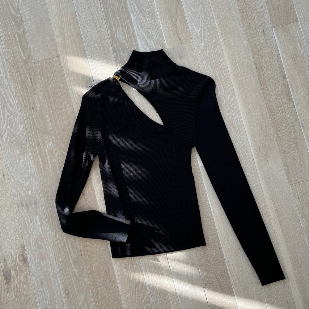 Zara Cut Out Sweater / Knit top